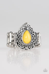 PAPARAZZI "HUE ME IN" YELLOW RING